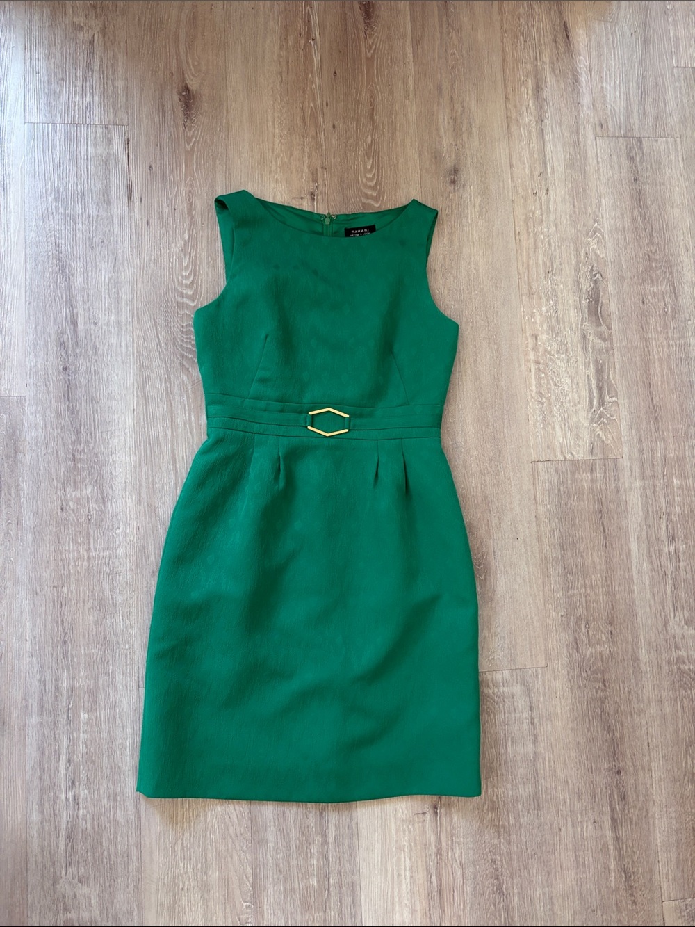 Sleeveless Emerald Sheath Dress with Gold Buckle